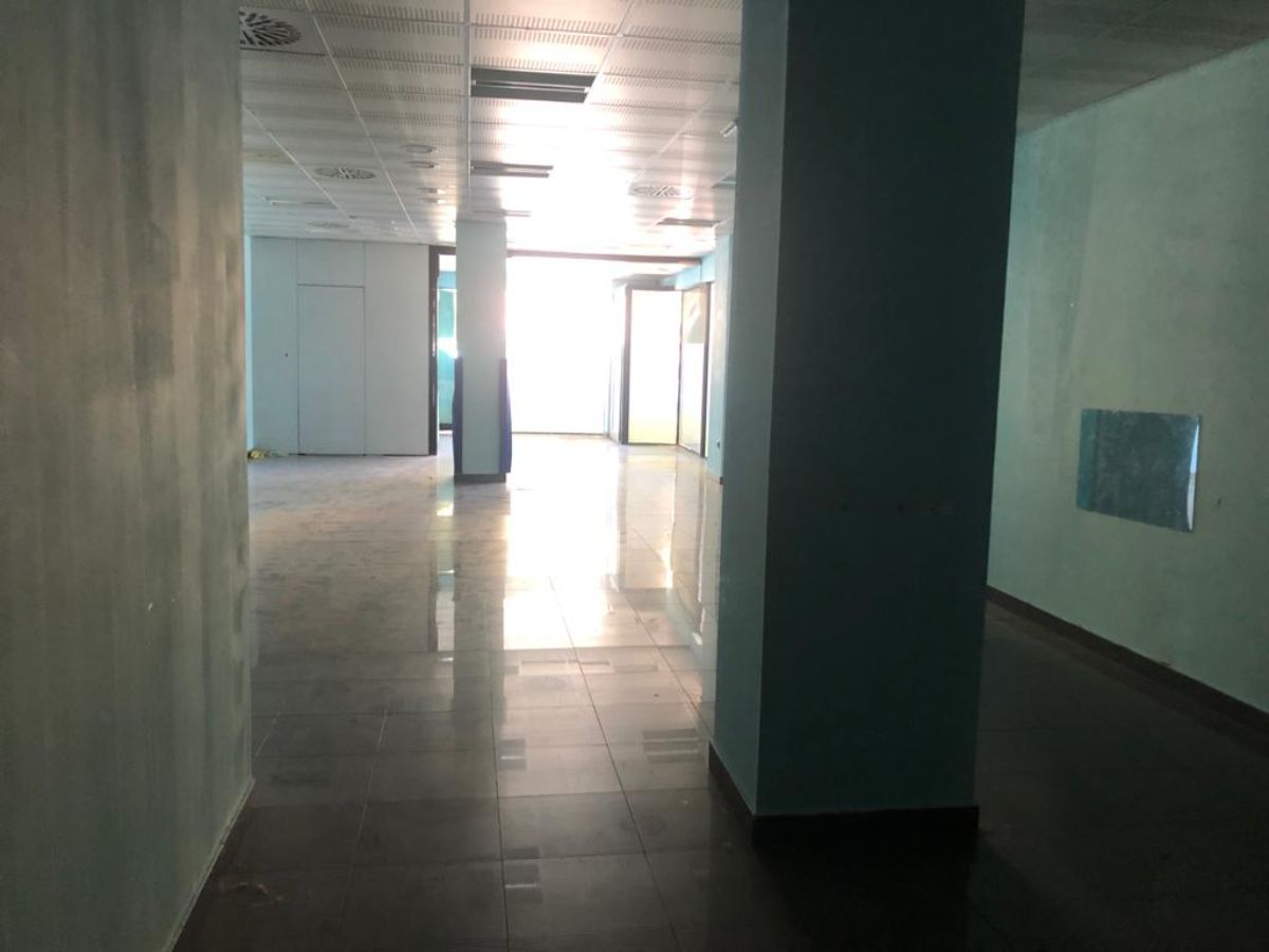 Venta de local comercial en Móstoles