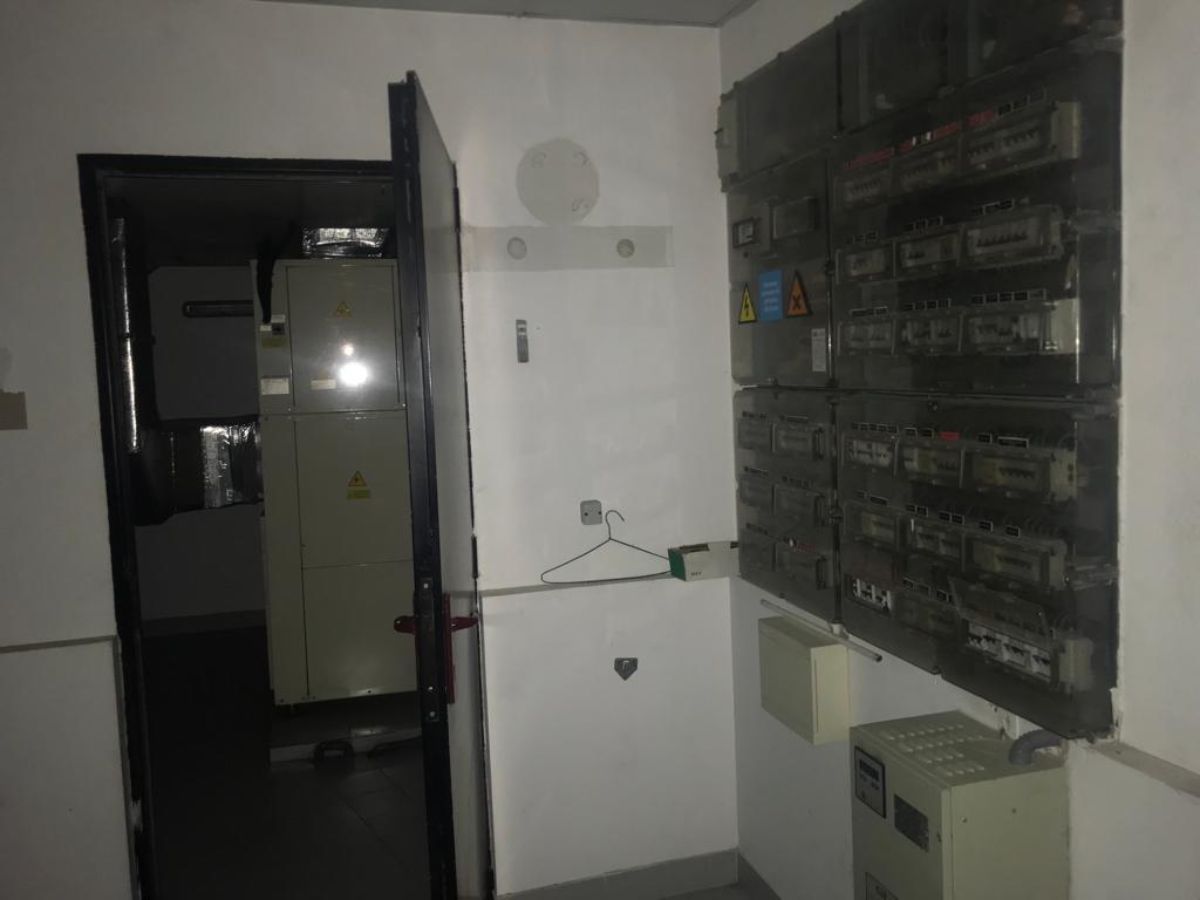 Venta de local comercial en Madrid