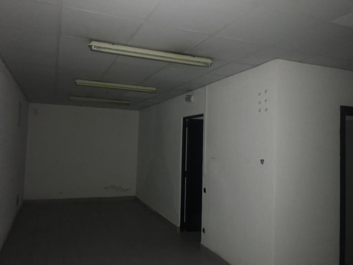 Venta de local comercial en Madrid