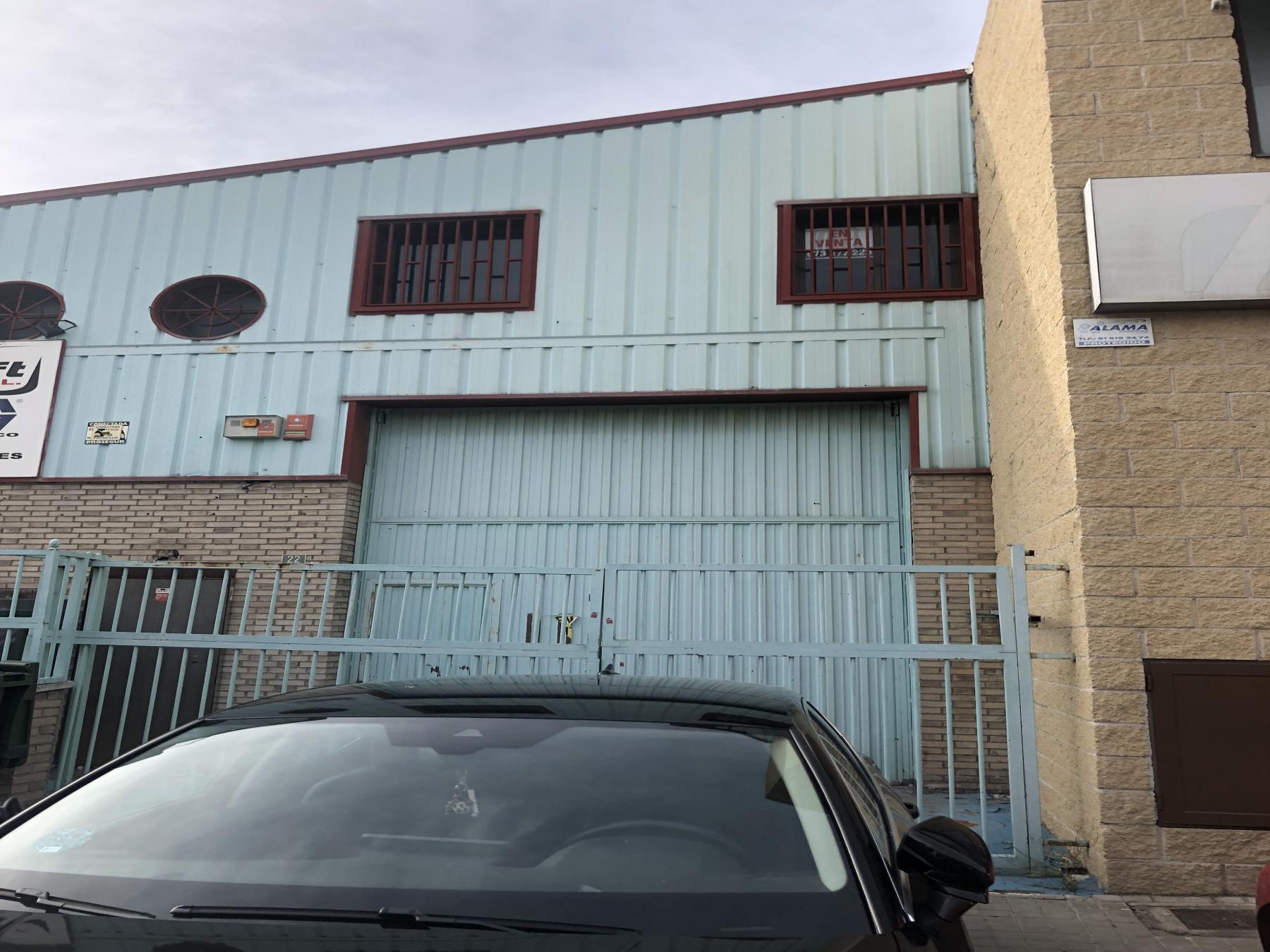 Venta de nave industrial en Alcorcón