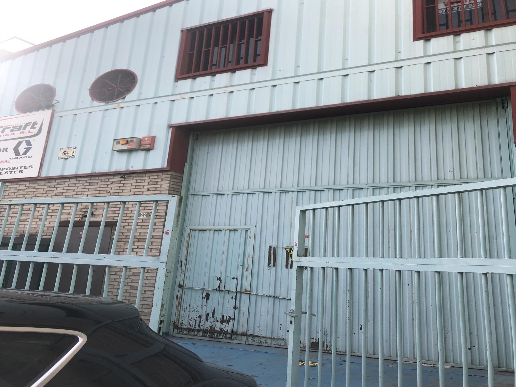 Venta de nave industrial en Alcorcón