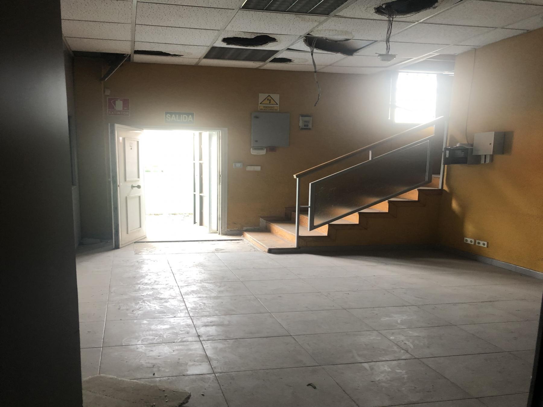 Venta de nave industrial en Alcorcón