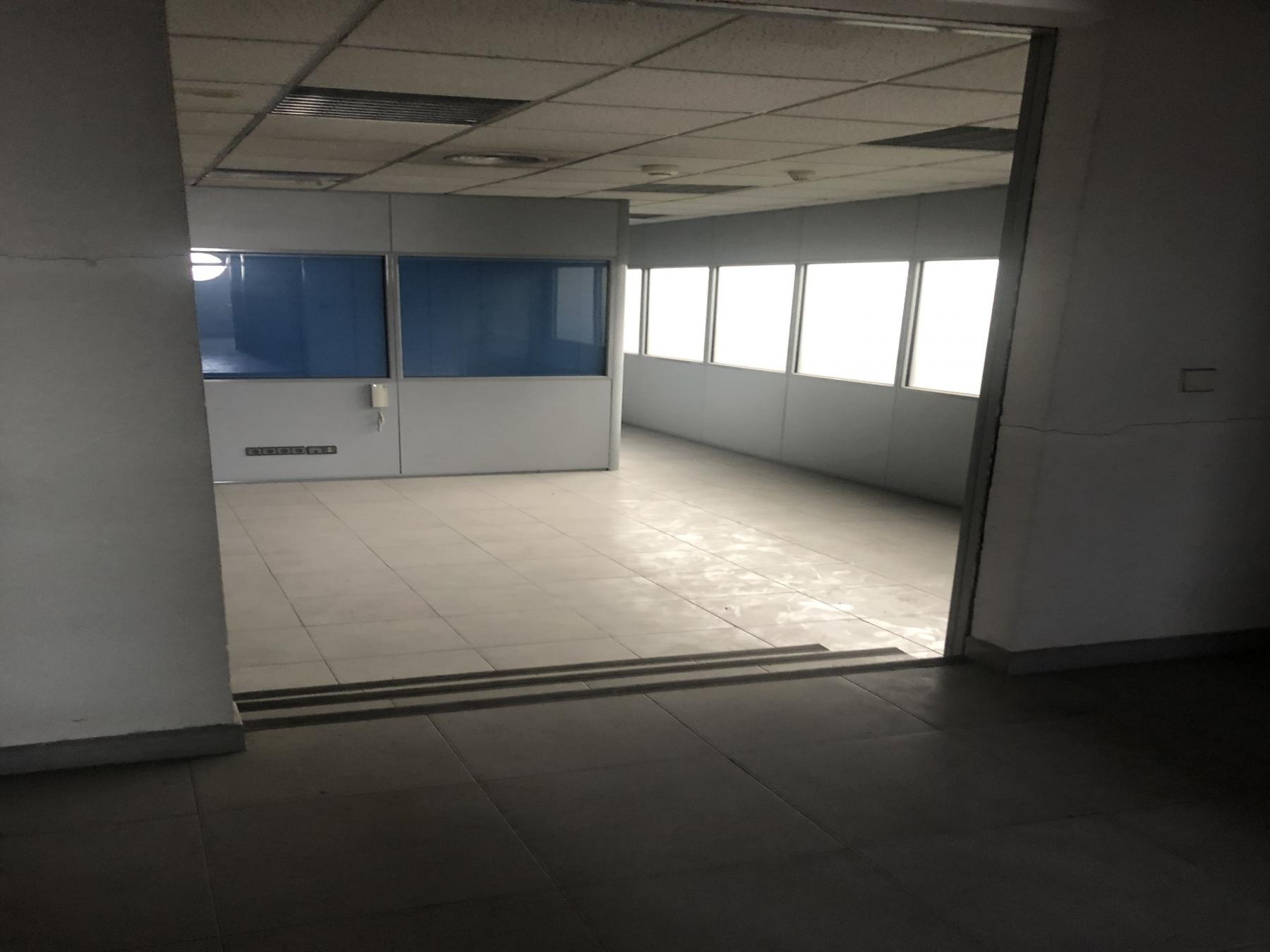 Venta de nave industrial en Alcorcón