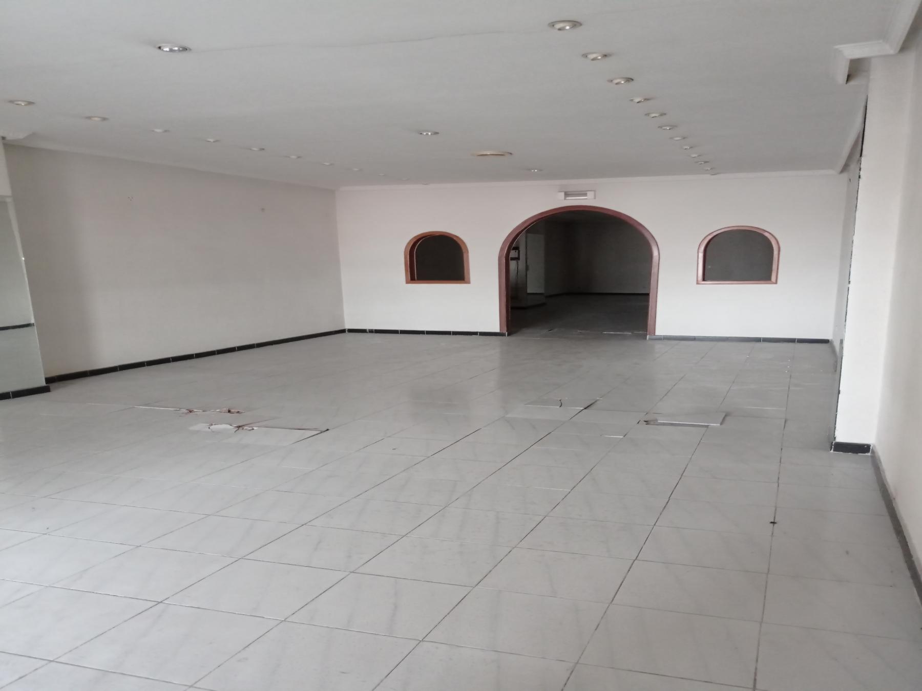 Venta de local comercial en Madrid