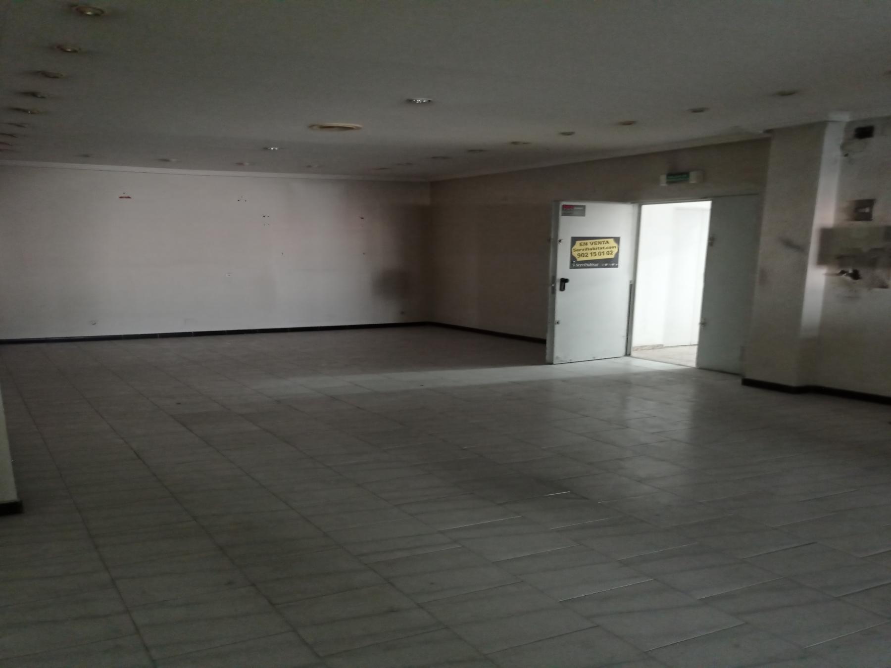 Venta de local comercial en Madrid