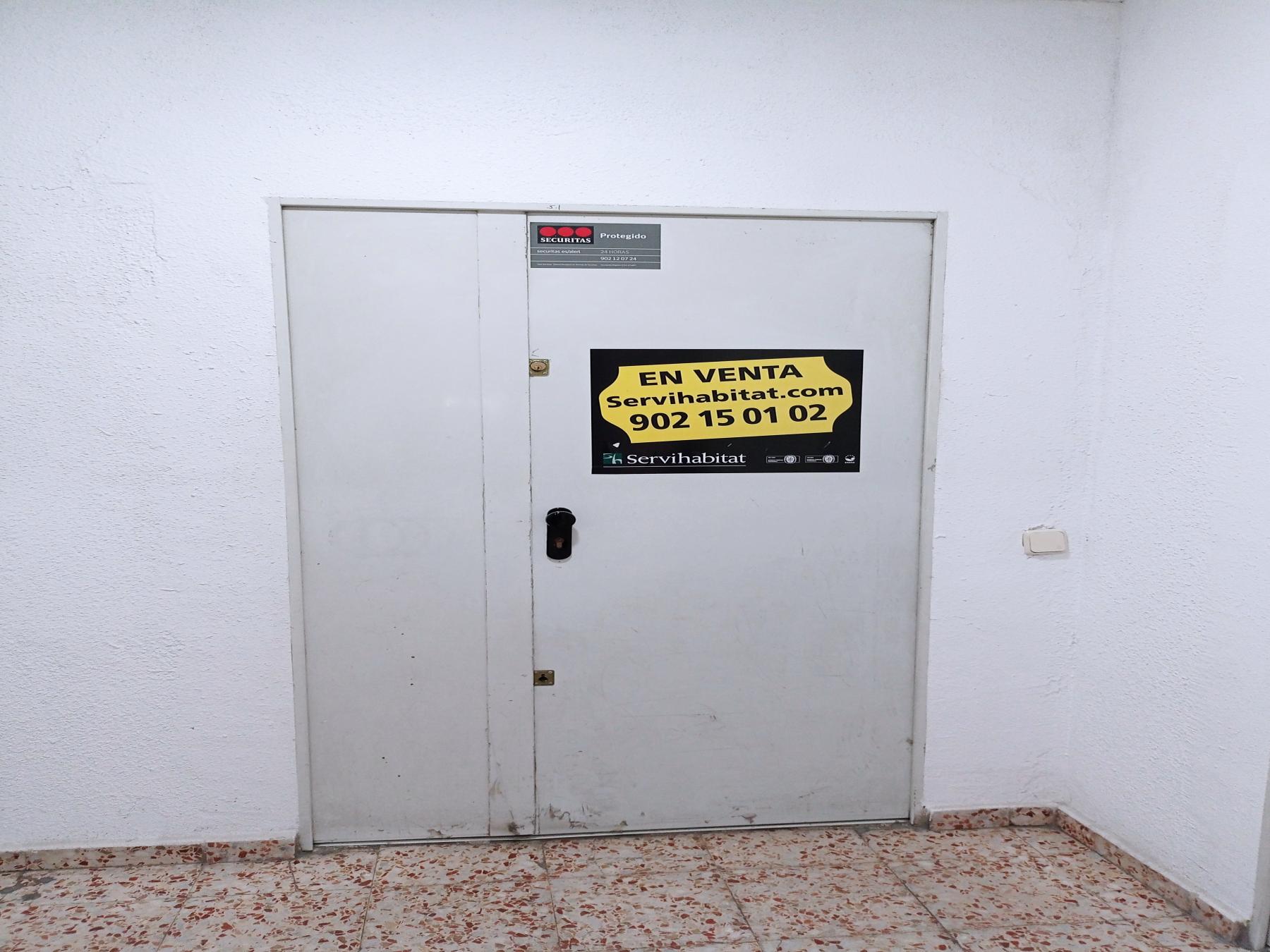 Venta de local comercial en Madrid