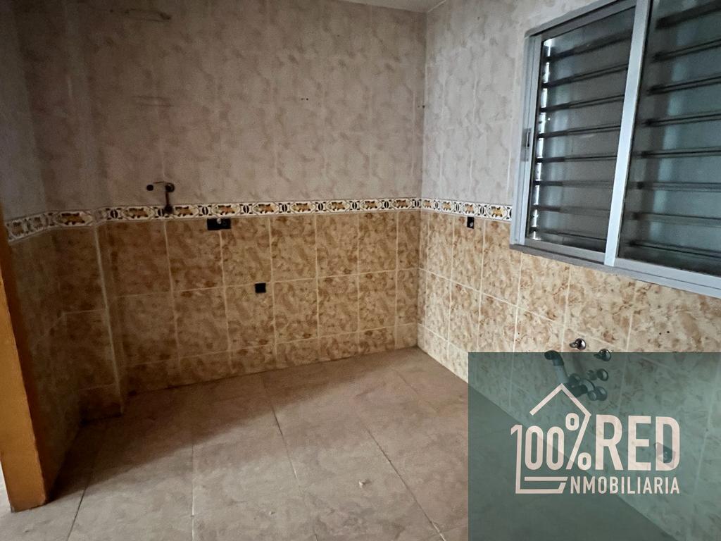 Venta de casa en La Puebla de Almoradiel