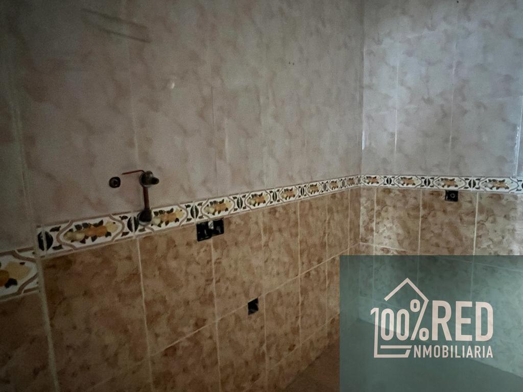 Venta de casa en La Puebla de Almoradiel