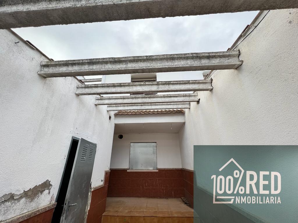 Venta de casa en La Puebla de Almoradiel