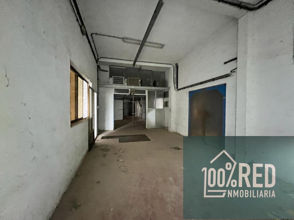 Venta de nave industrial en La Puebla de Almoradiel