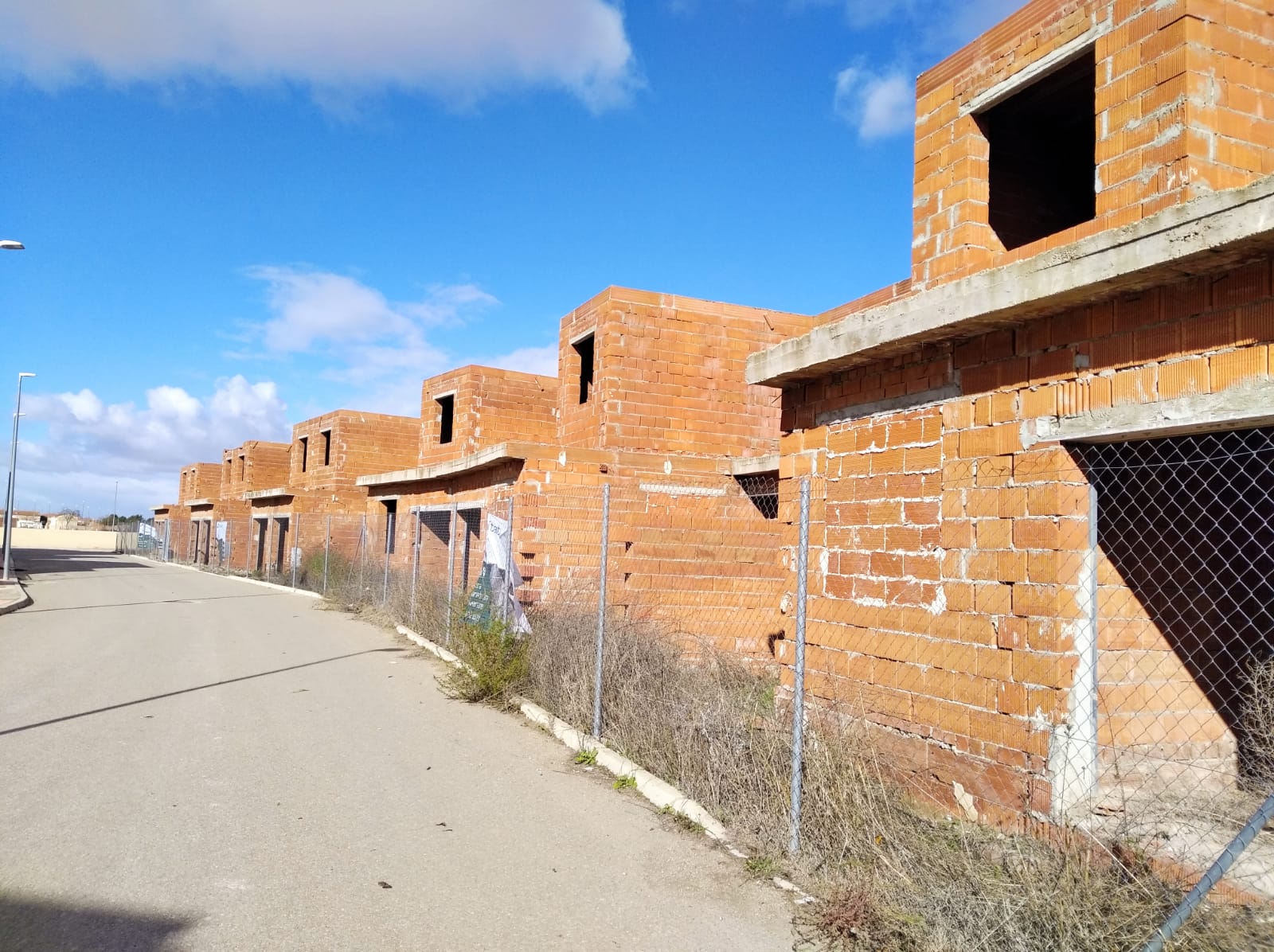 Venta de terreno en Lillo