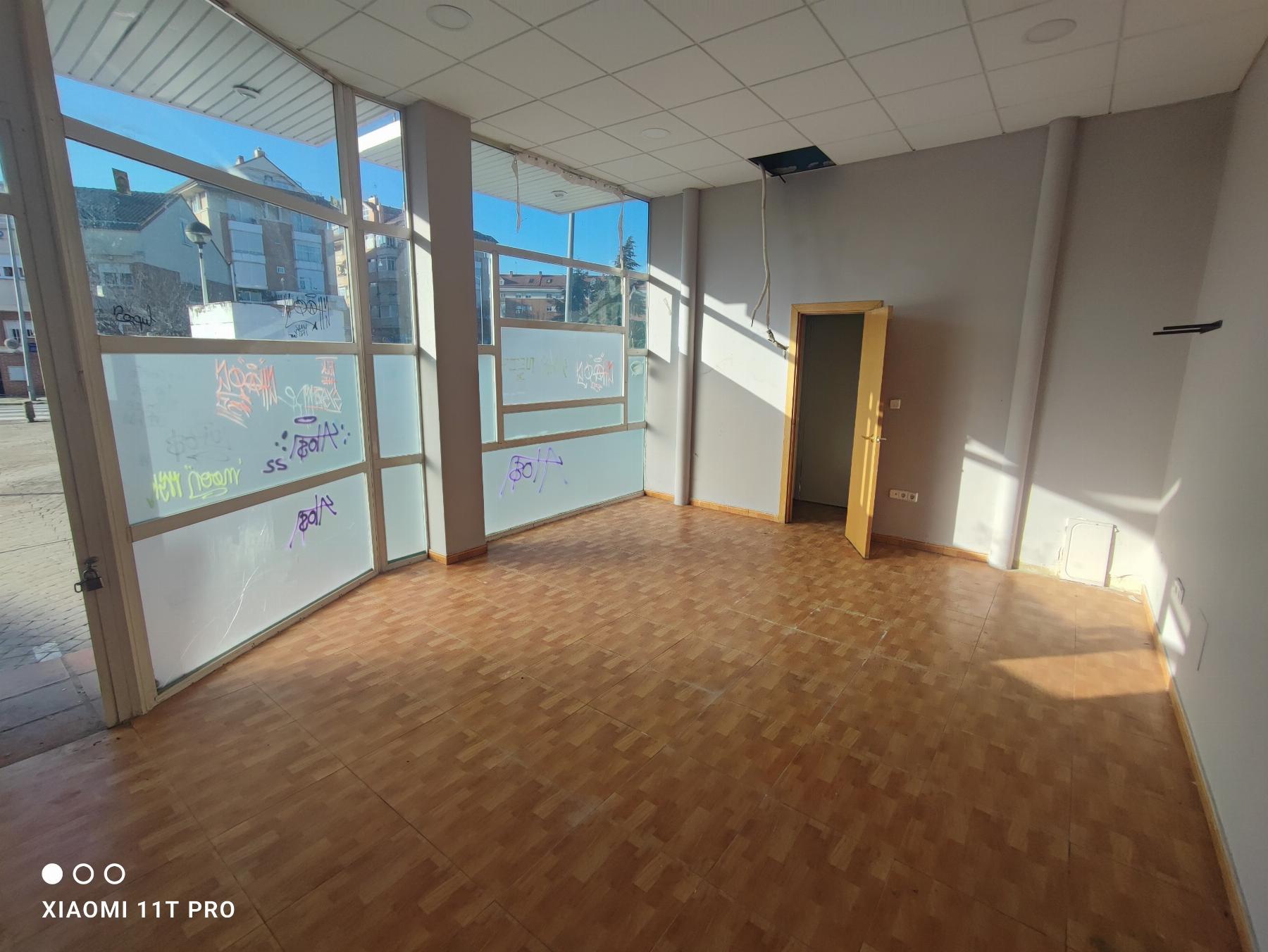 Venta de local comercial en Leganés
