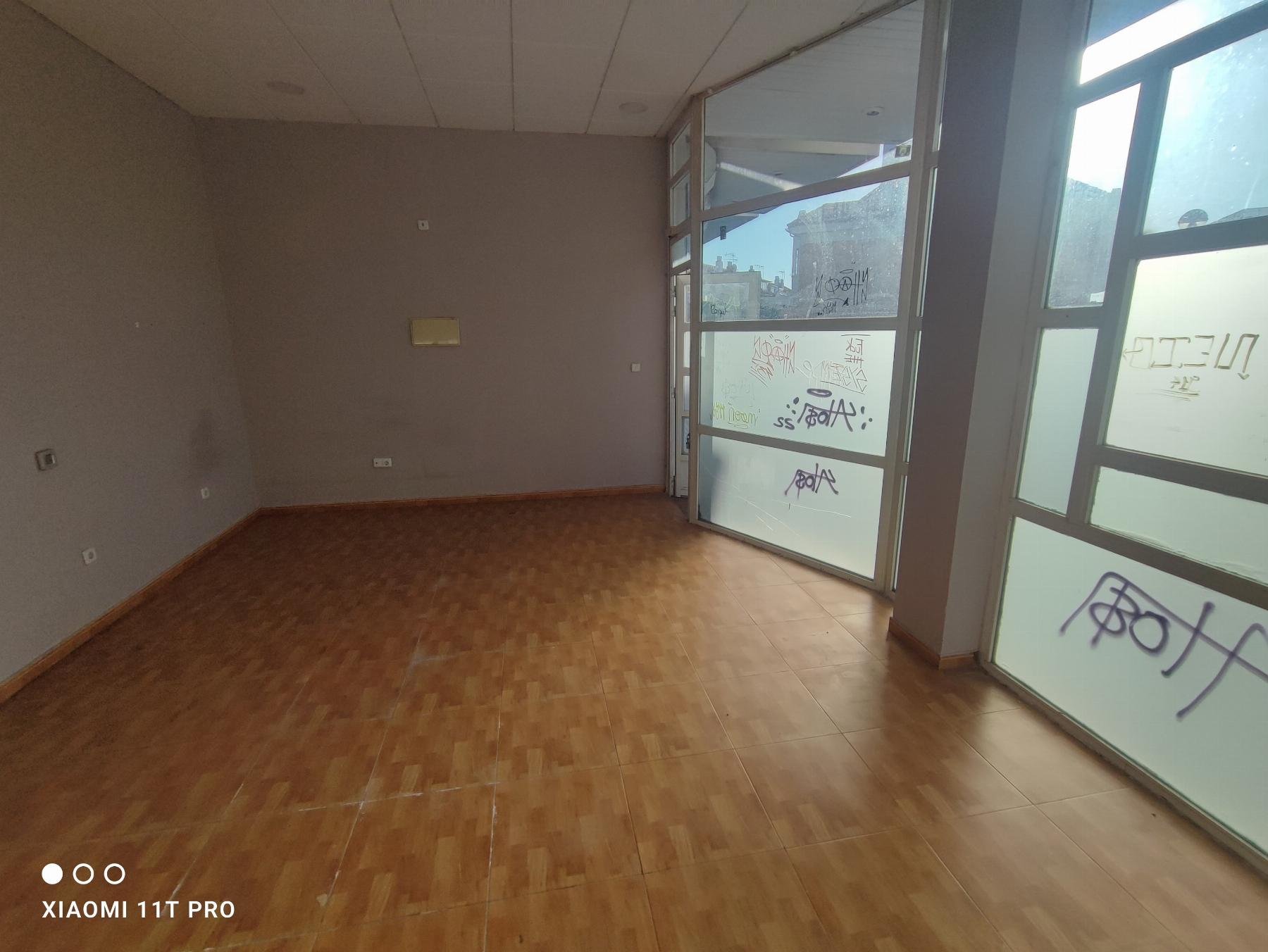 Venta de local comercial en Leganés