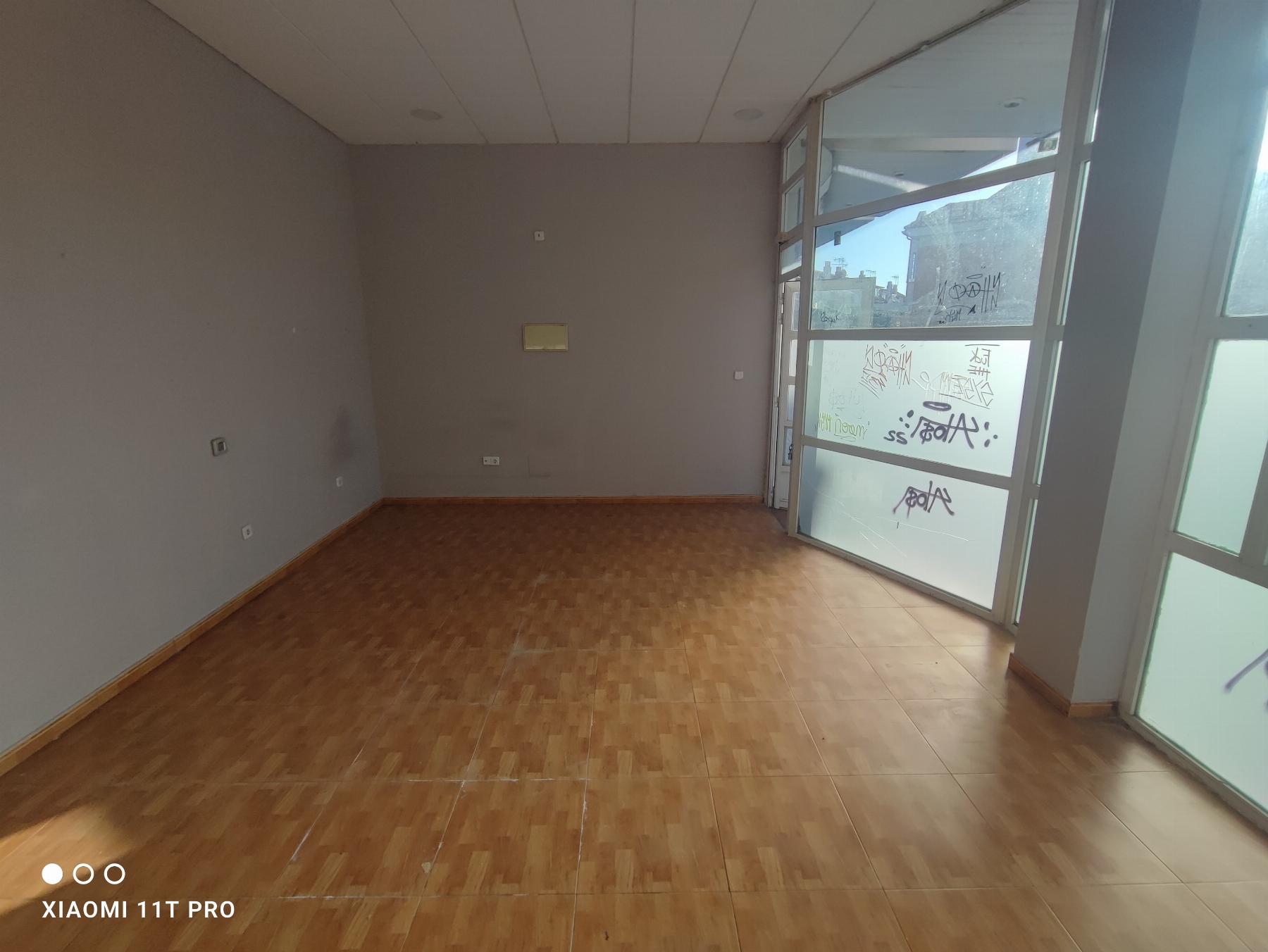 Venta de local comercial en Leganés