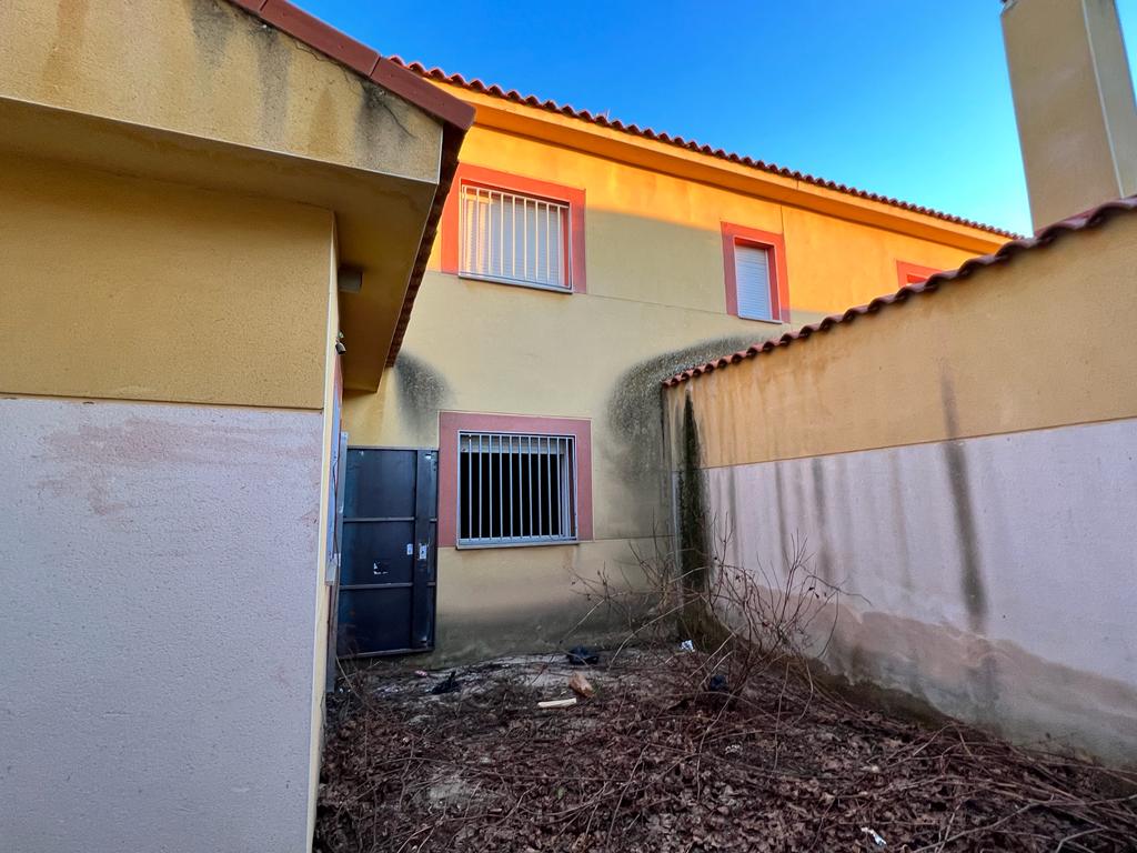 Venta de chalet en Lillo