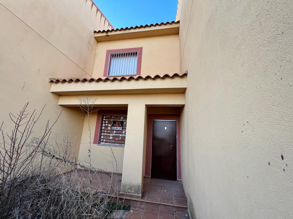 Venta de chalet en Lillo