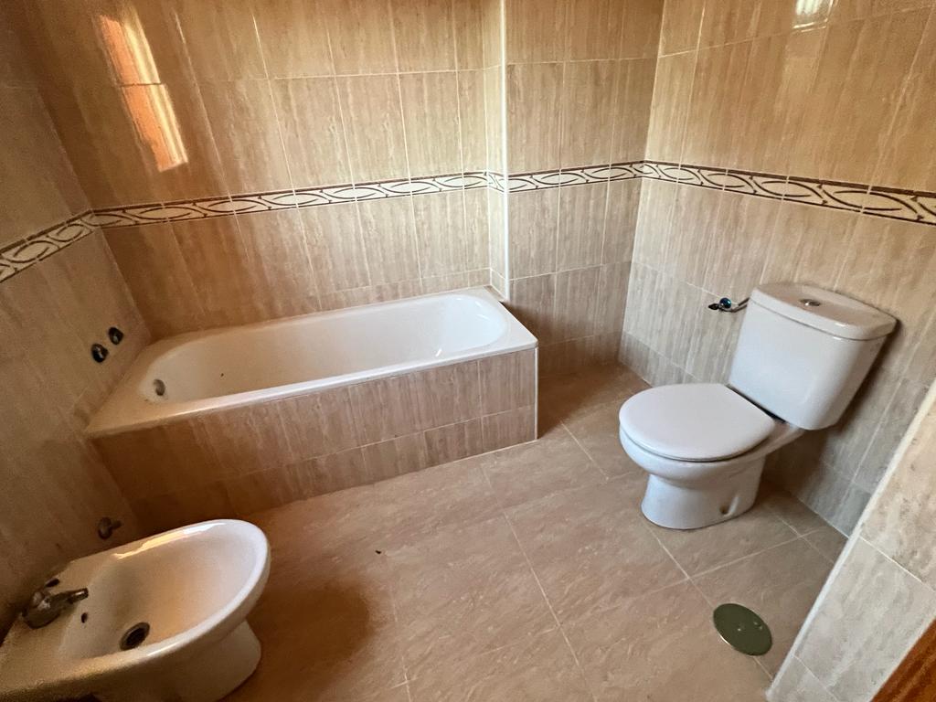 Venta de chalet en Lillo