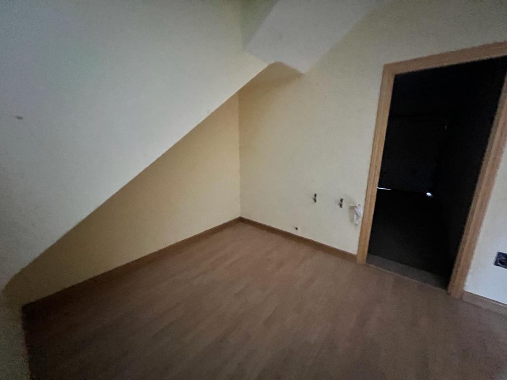 Venta de chalet en Lillo