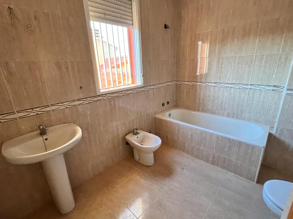 Venta de chalet en Lillo
