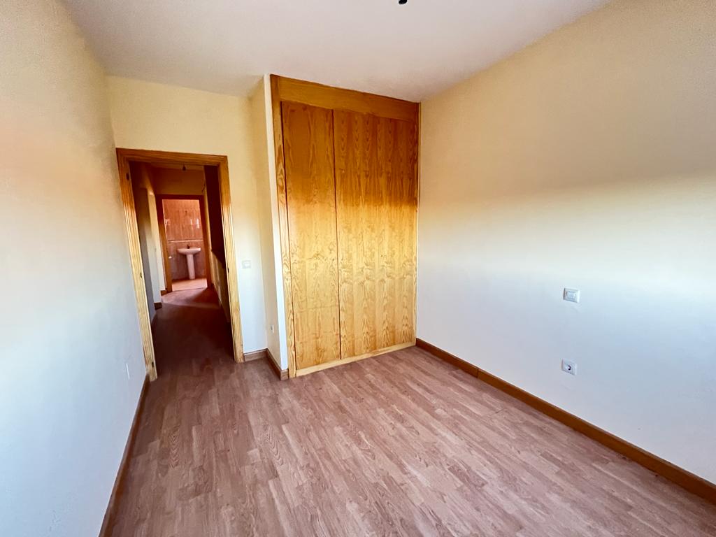 Venta de chalet en Lillo