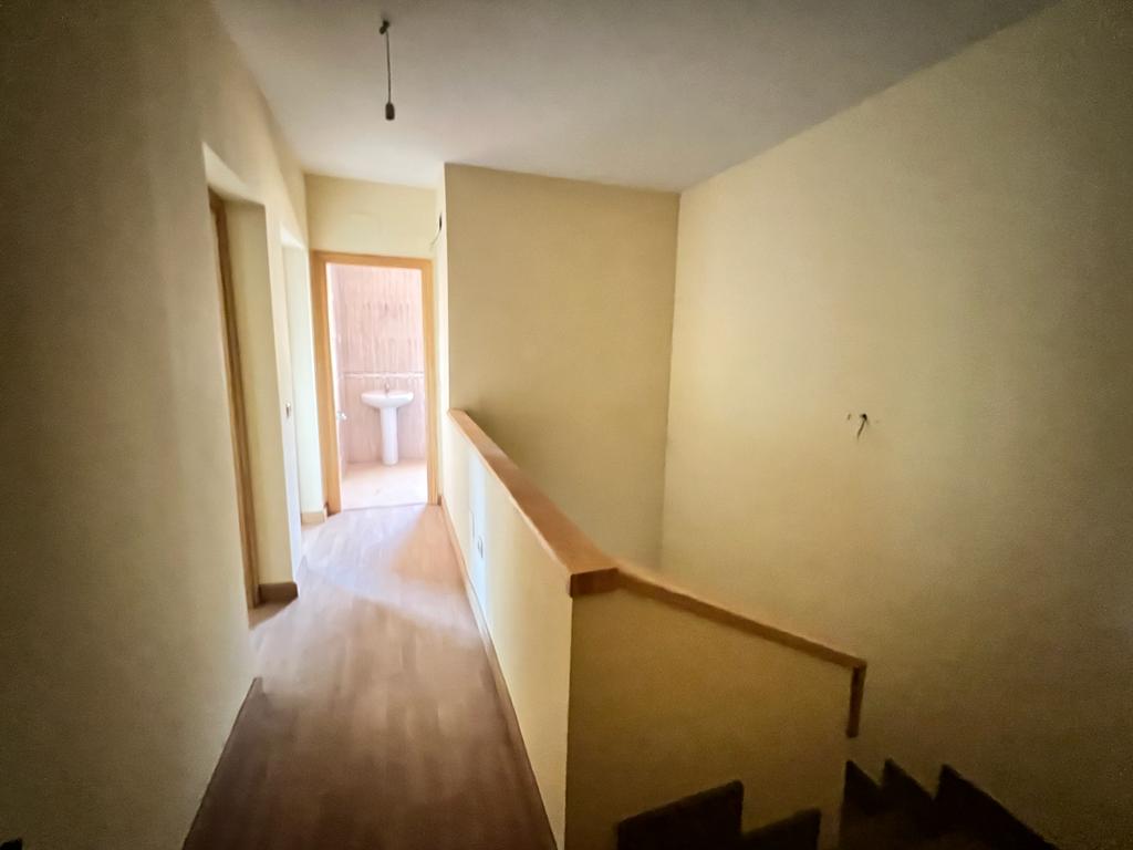 Venta de chalet en Lillo