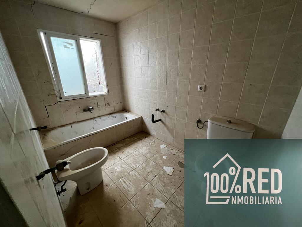 Venta de casa en Noblejas