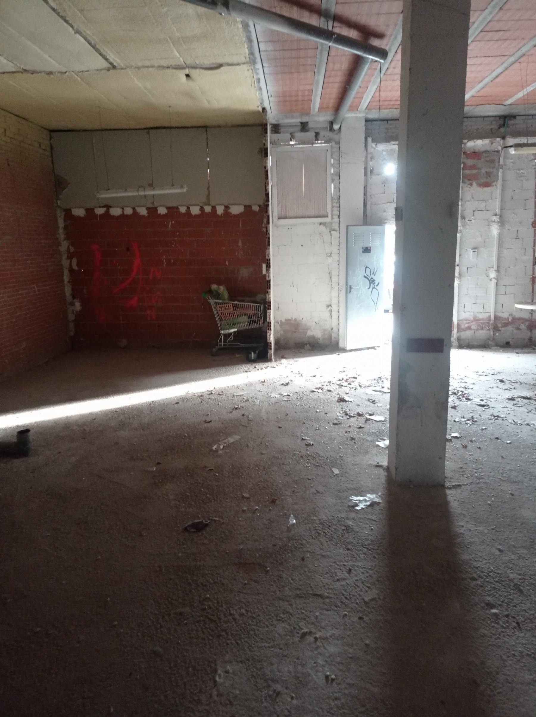 Venta de local comercial en Madrid