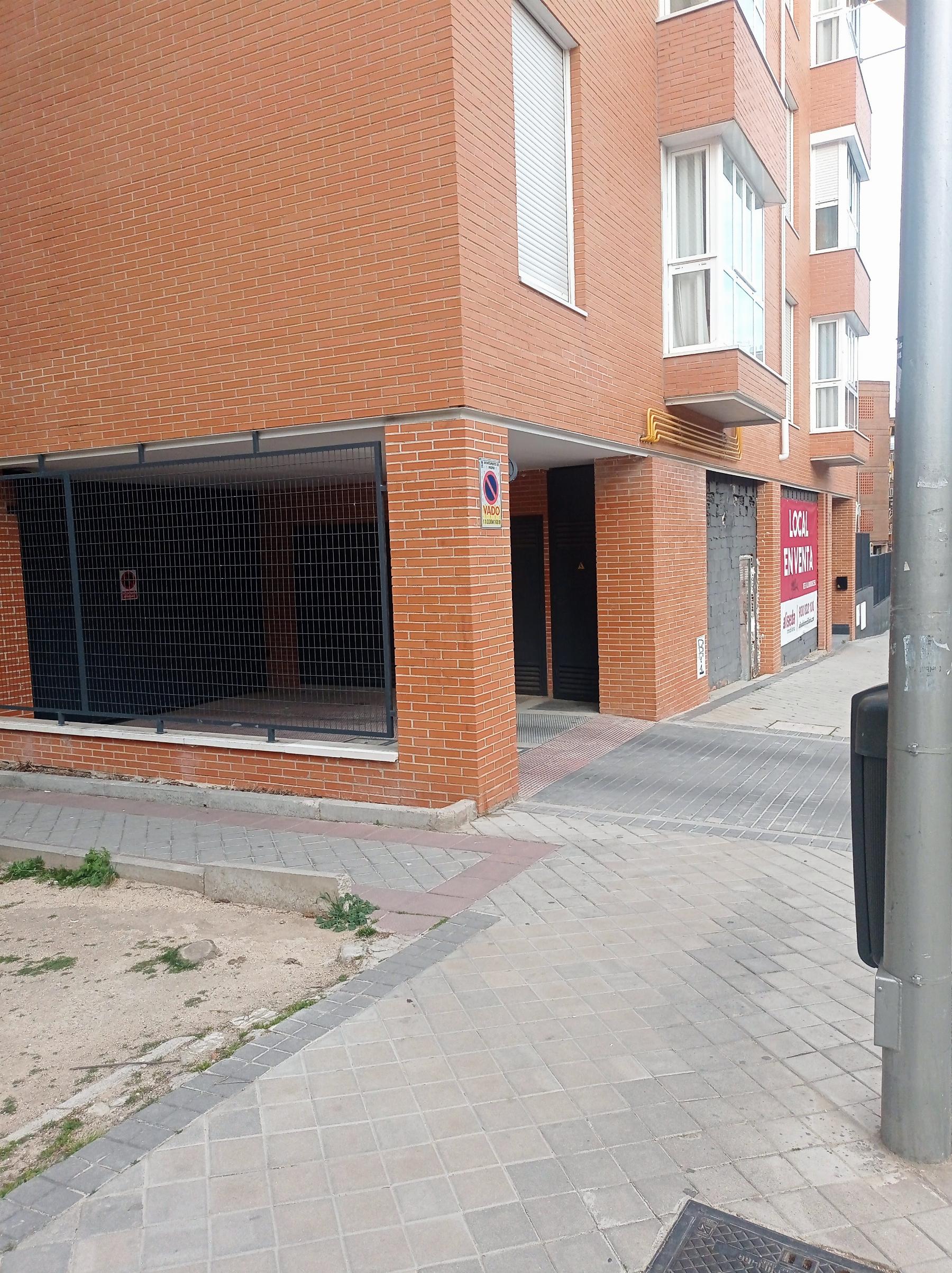 Venta de local comercial en Madrid