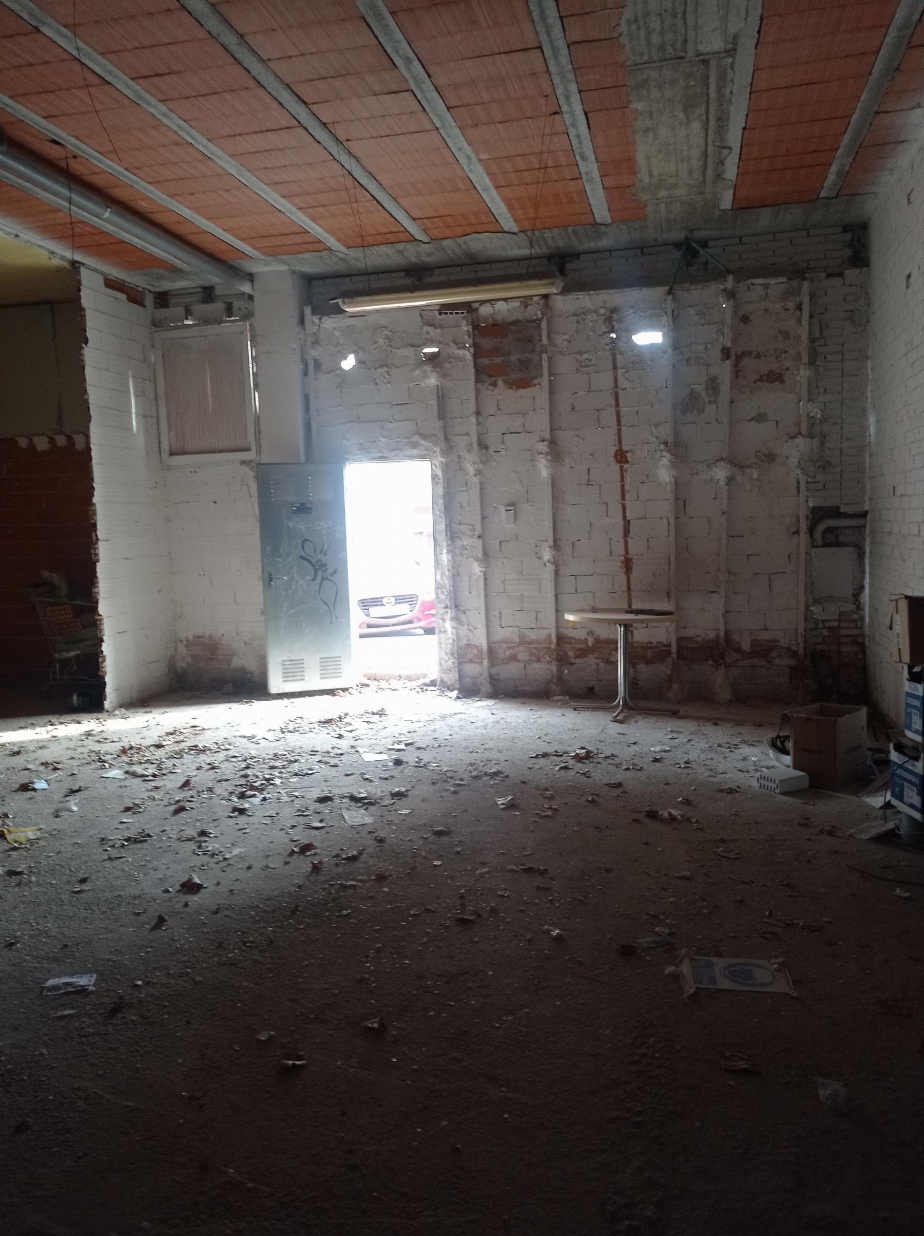 Venta de local comercial en Madrid