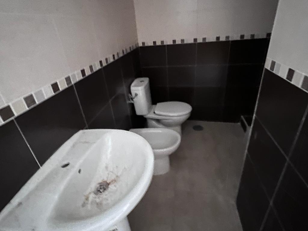 Venta de piso en Lominchar