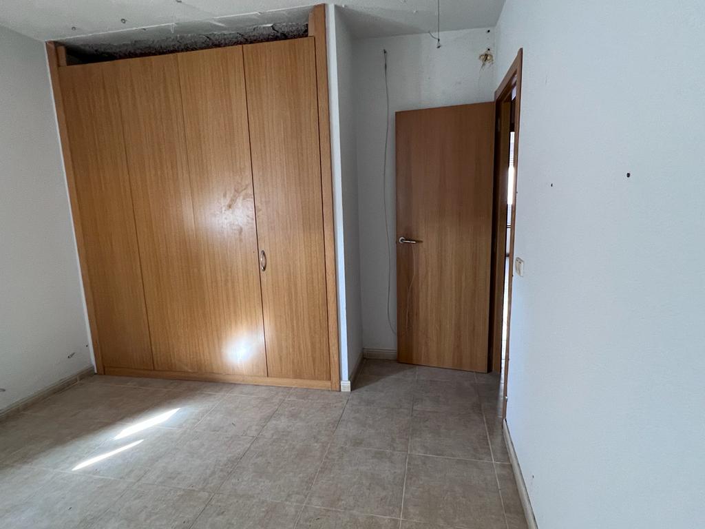 Venta de piso en Lominchar