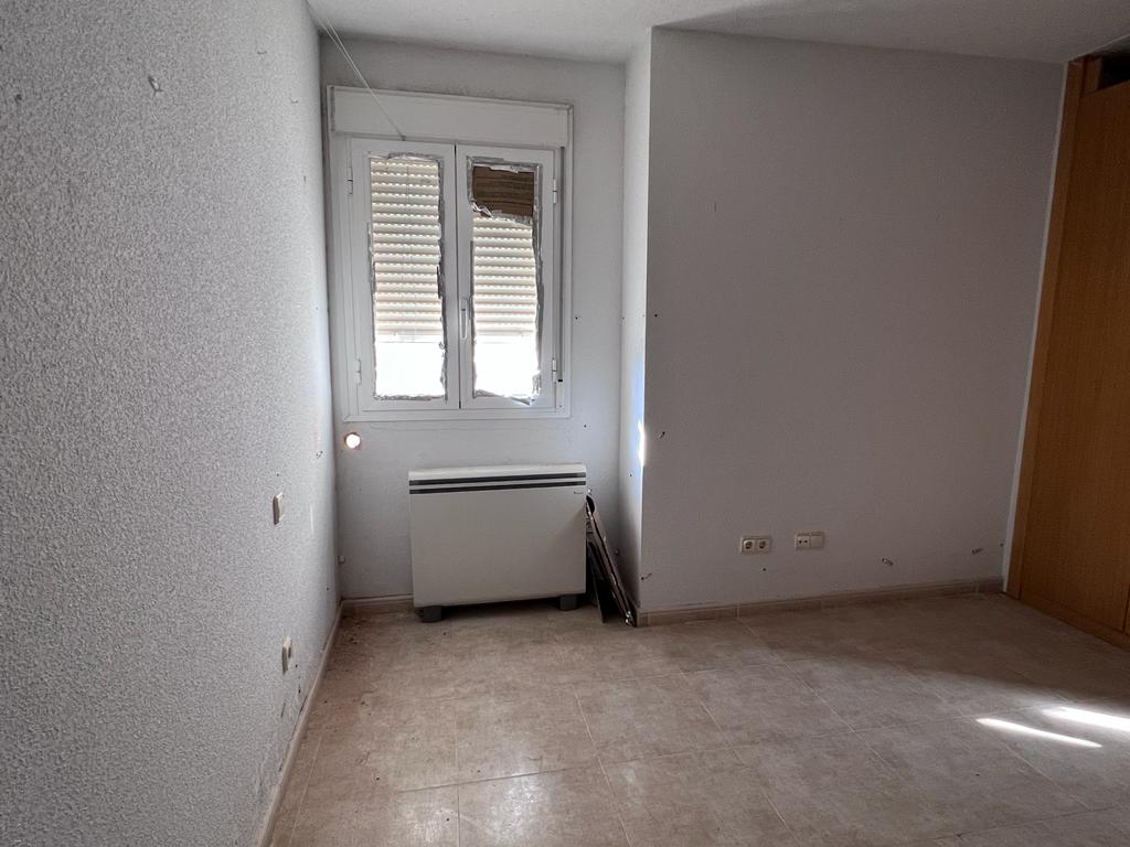 Venta de piso en Lominchar