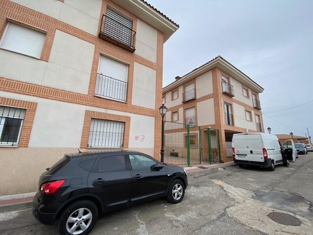 Venta de piso en Lominchar