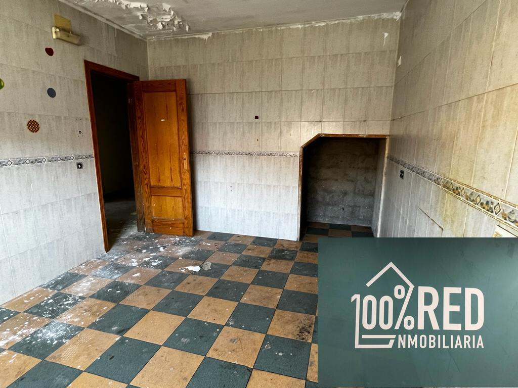 Venta de chalet en Villaluenga de la Sagra