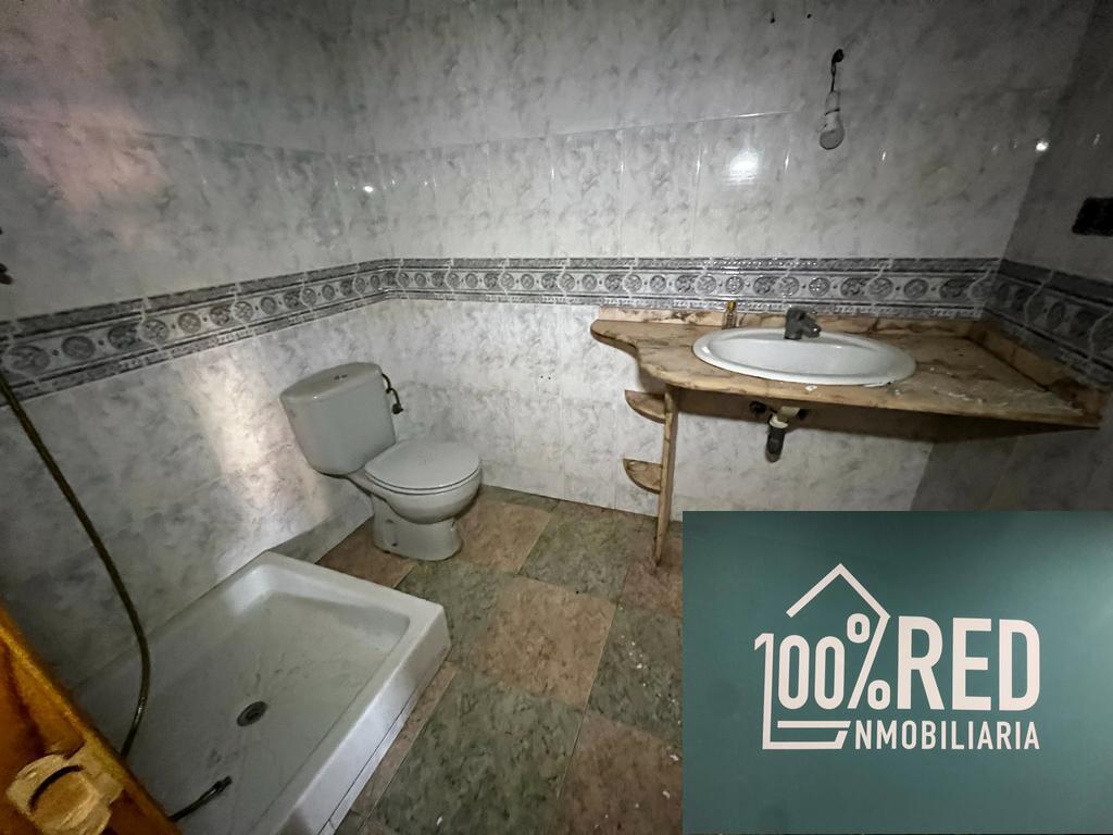 Venta de chalet en Villaluenga de la Sagra