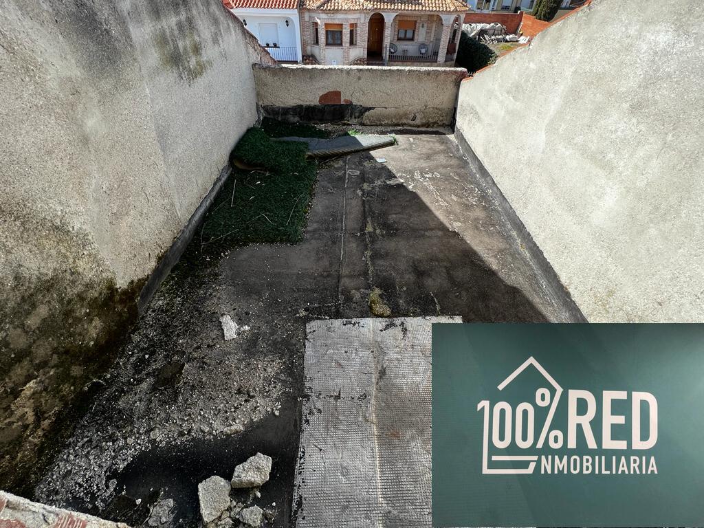 Venta de chalet en Villaluenga de la Sagra