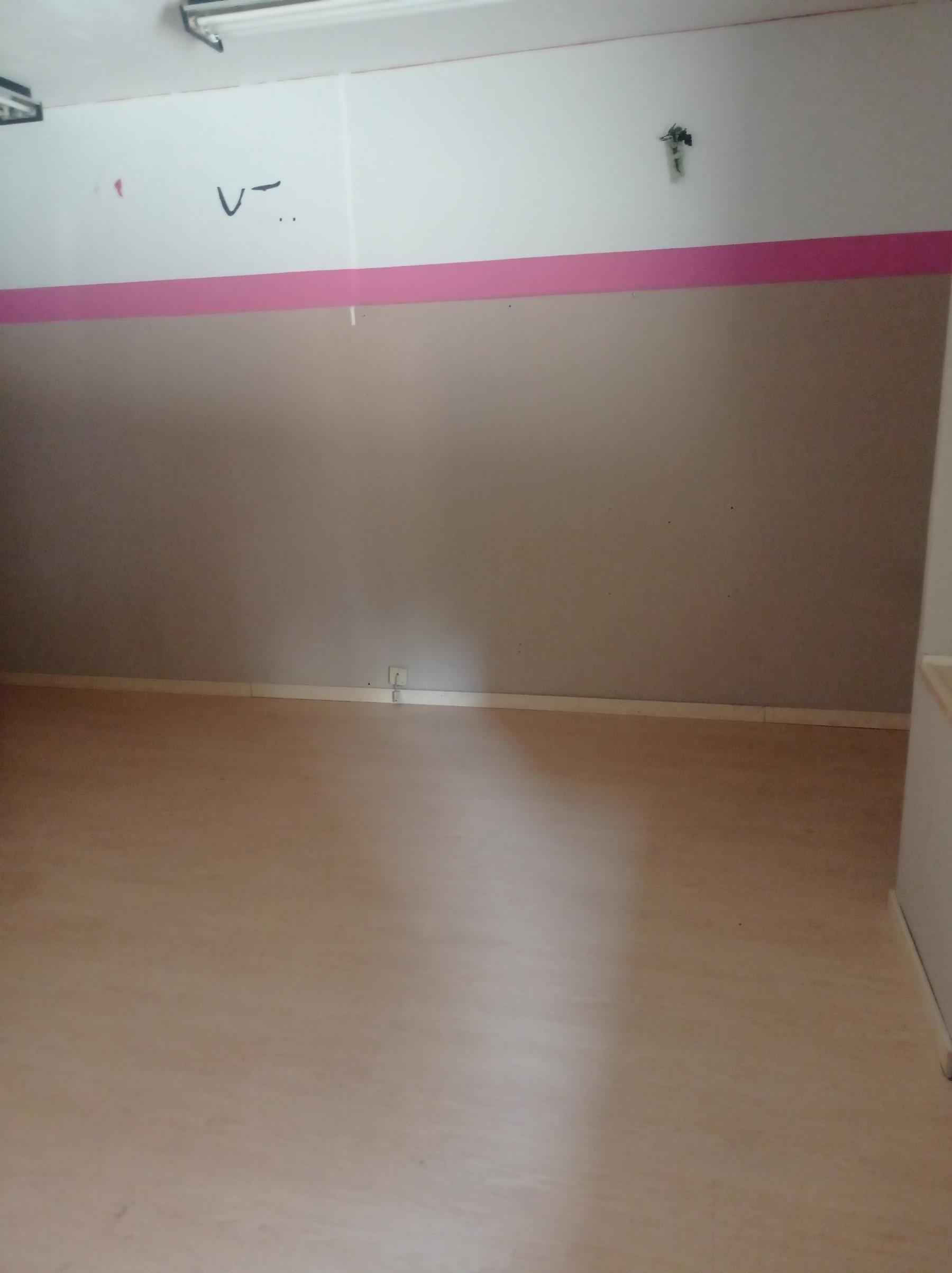 Venta de local comercial en Madrid