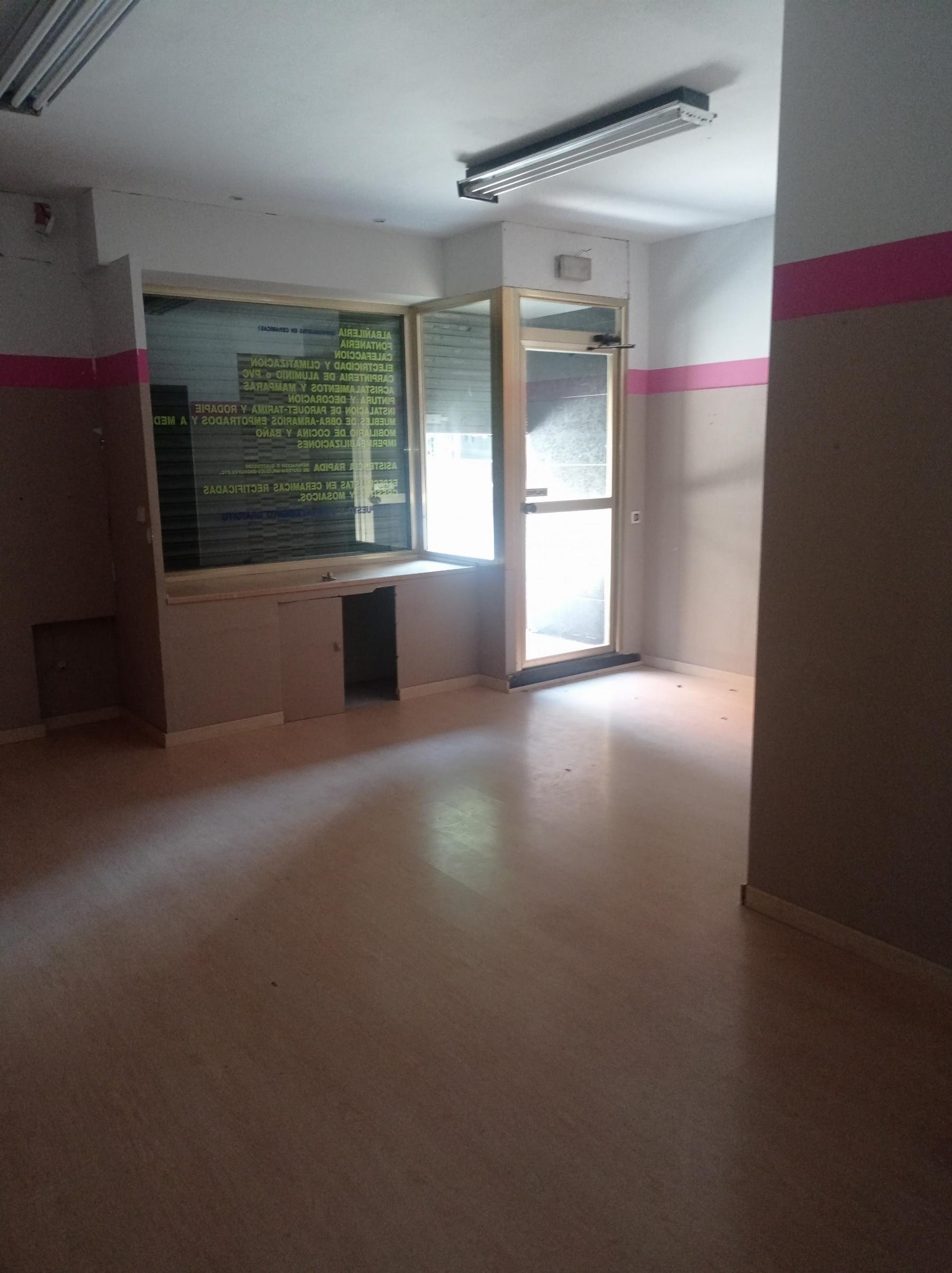 Venta de local comercial en Madrid