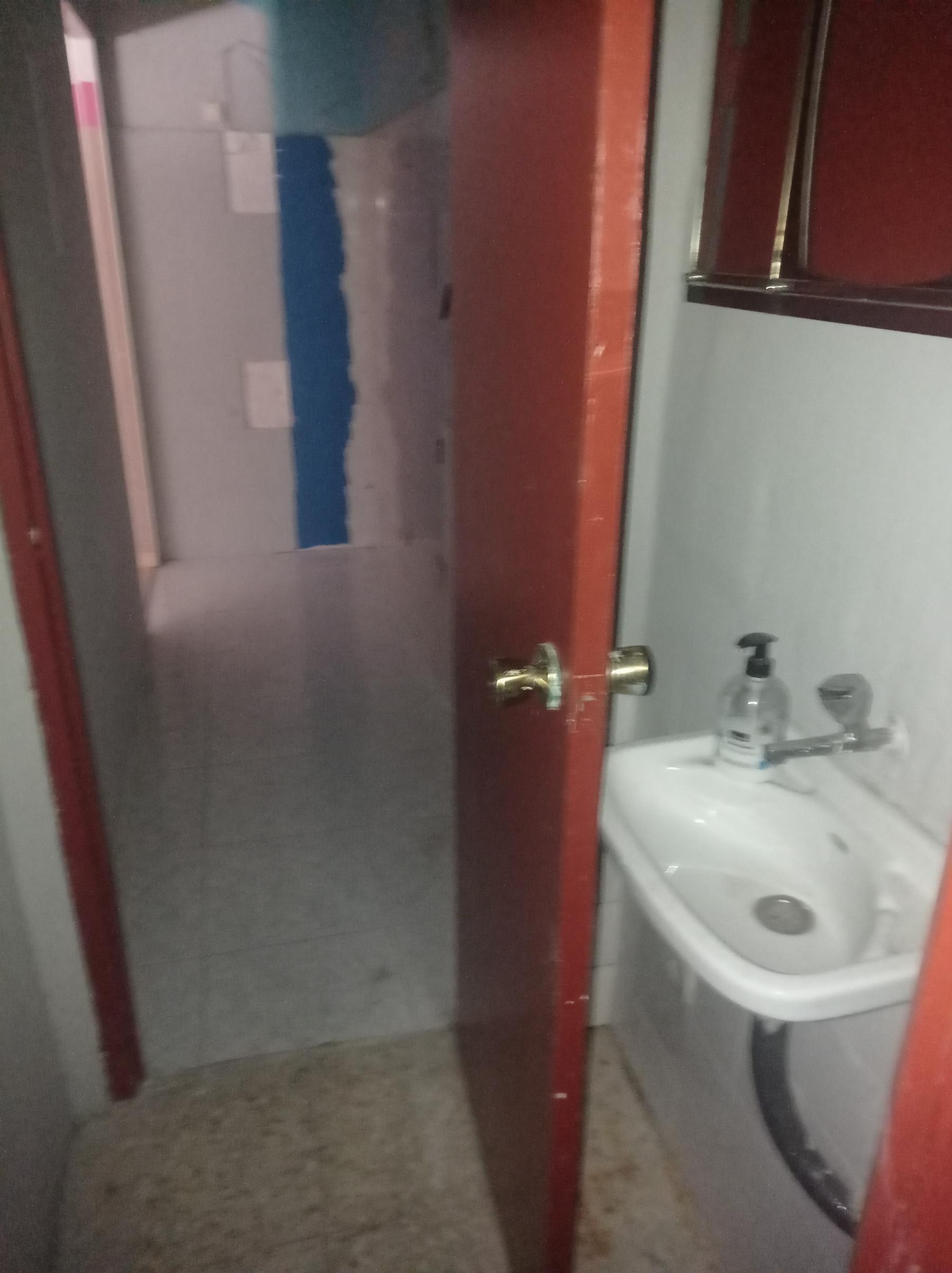 Venta de local comercial en Madrid
