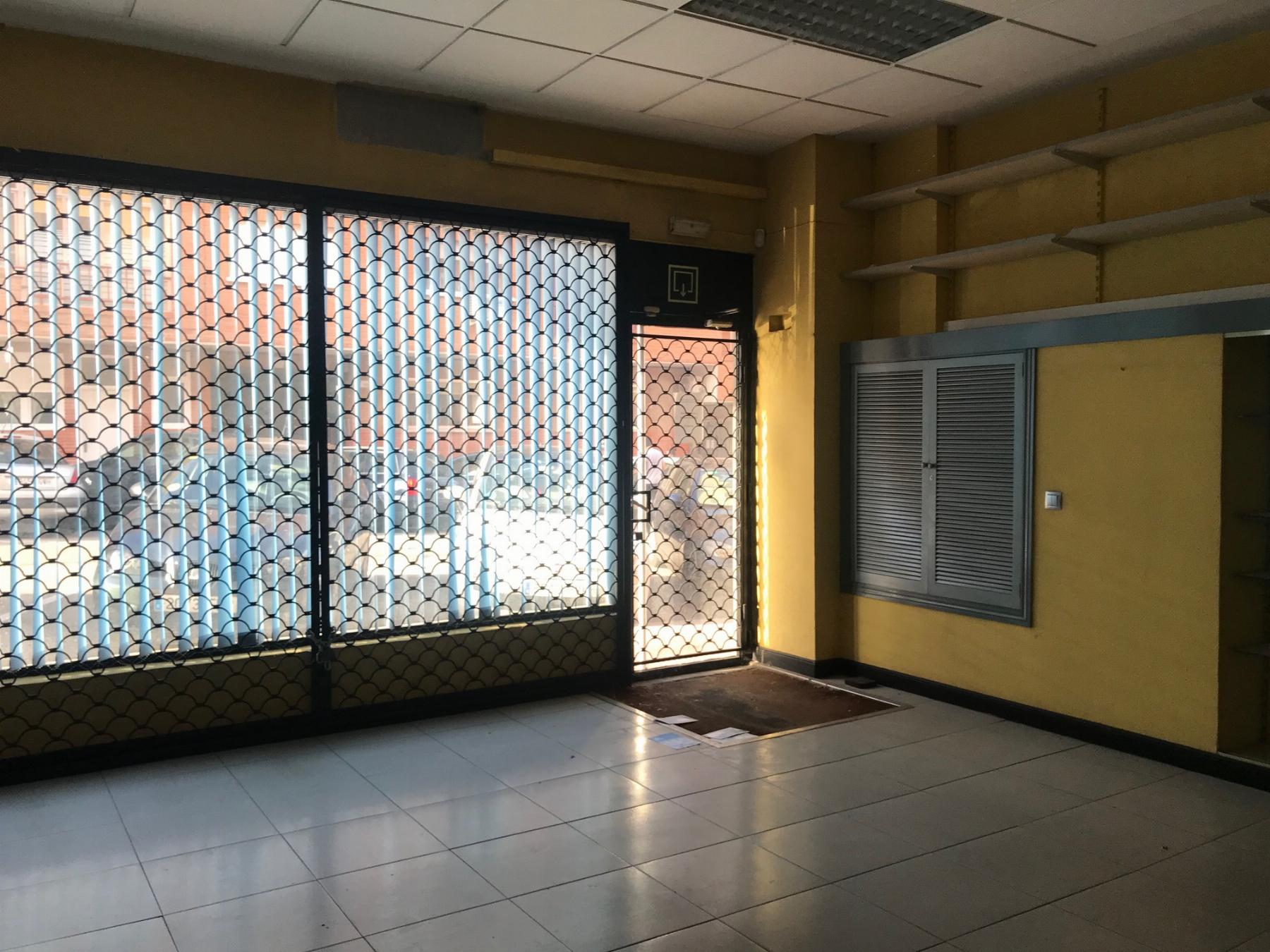 Venta de local comercial en Alcobendas