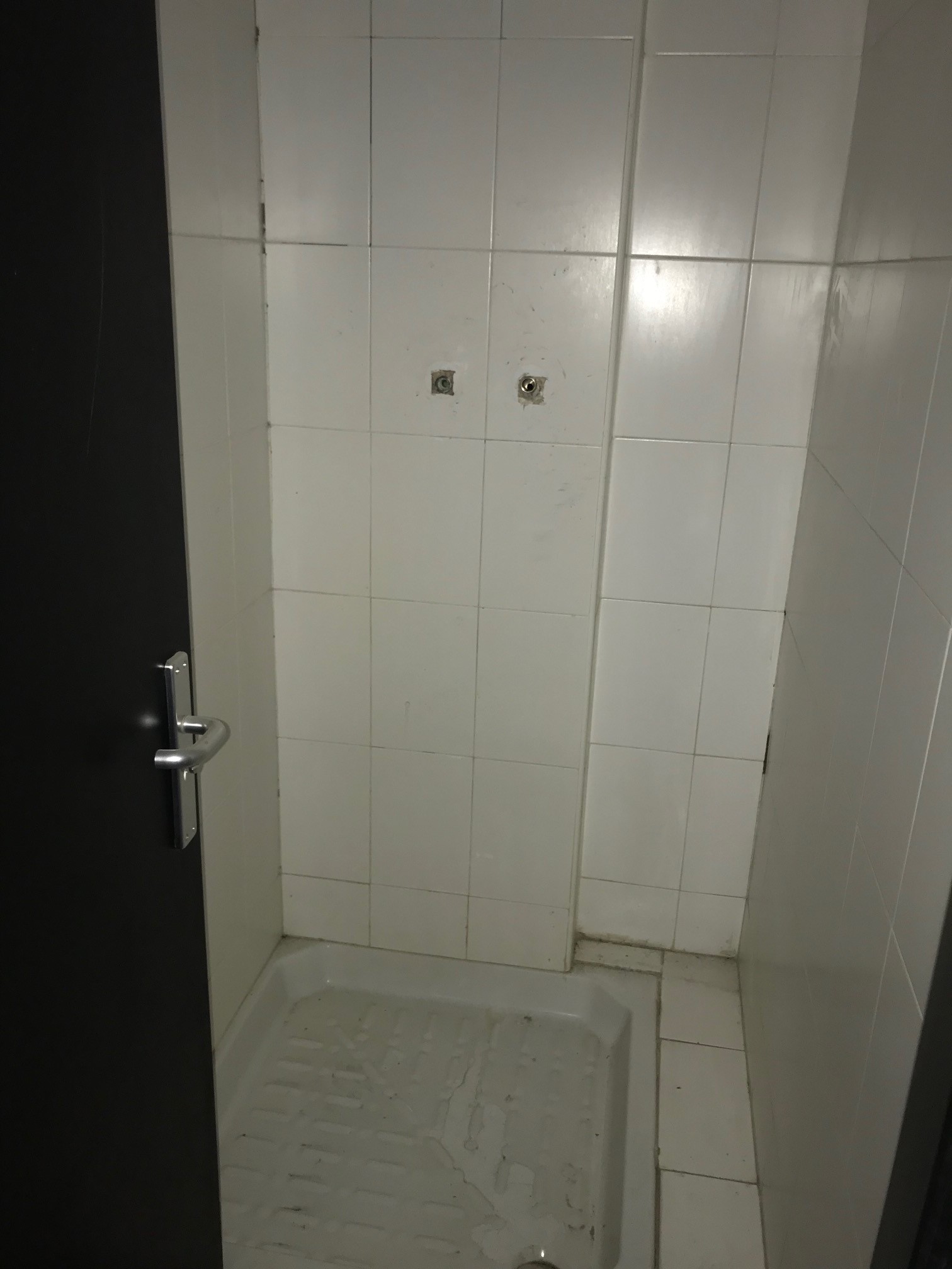Venta de nave industrial en Camarma de Esteruelas