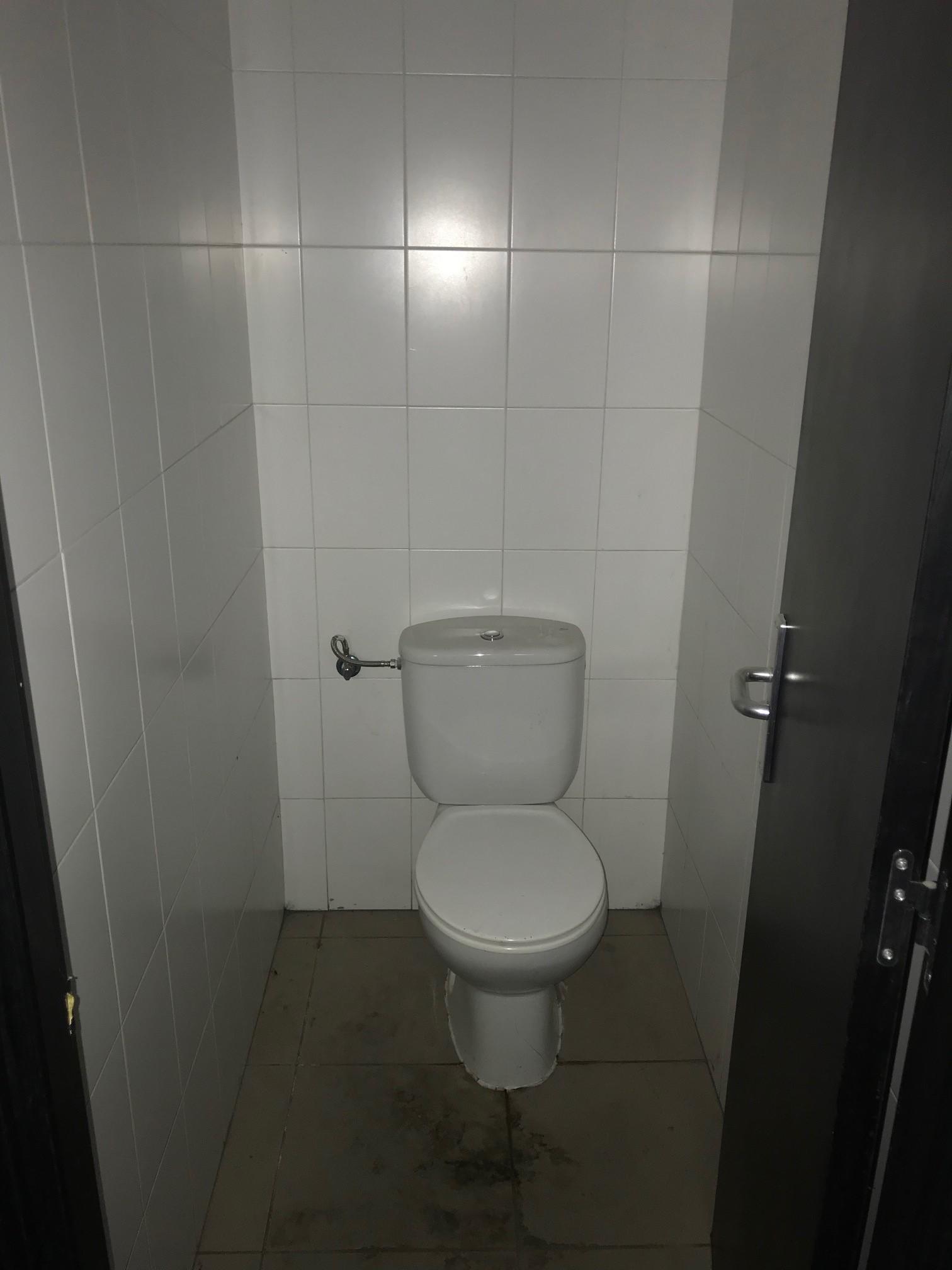 Venta de nave industrial en Camarma de Esteruelas