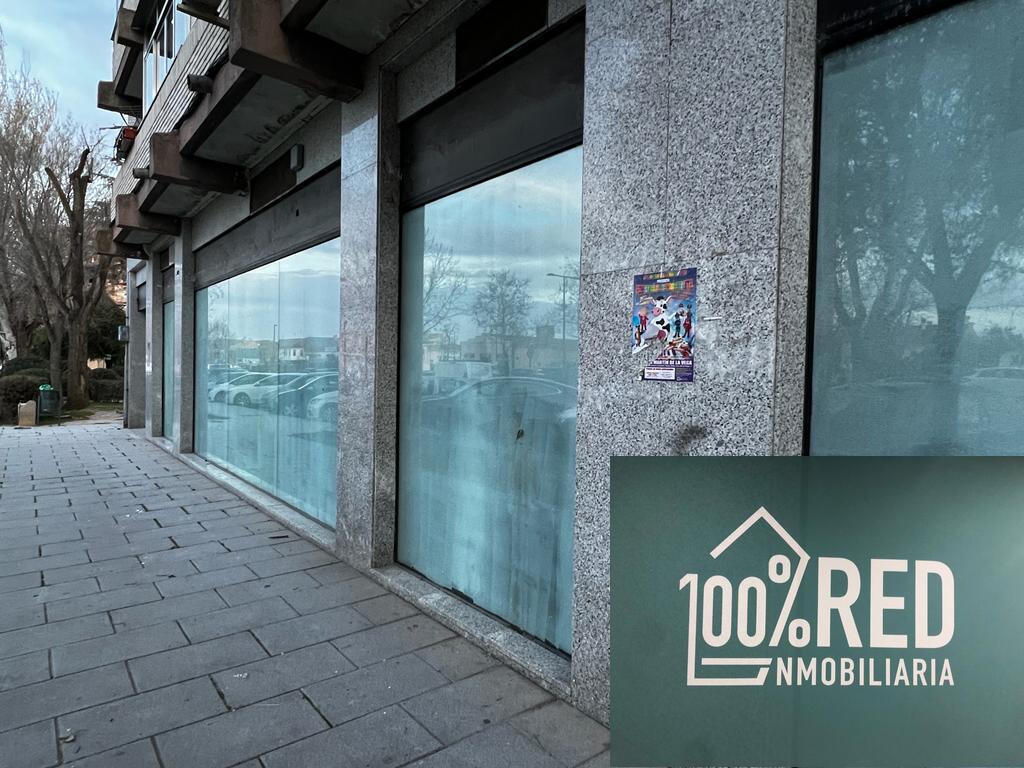 Venta de local comercial en San Martín de la Vega