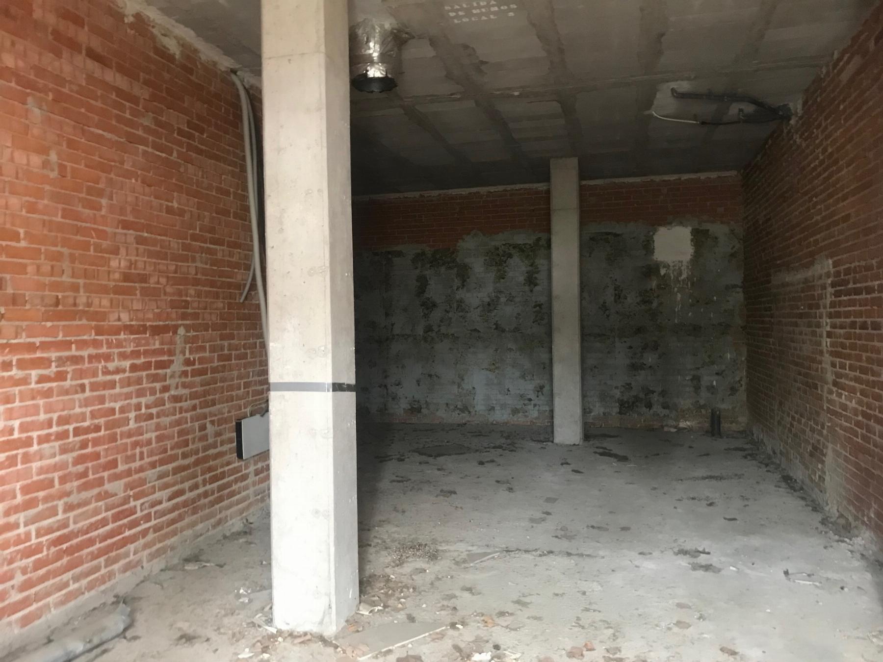 Venta de local comercial en Torrejón de Ardoz