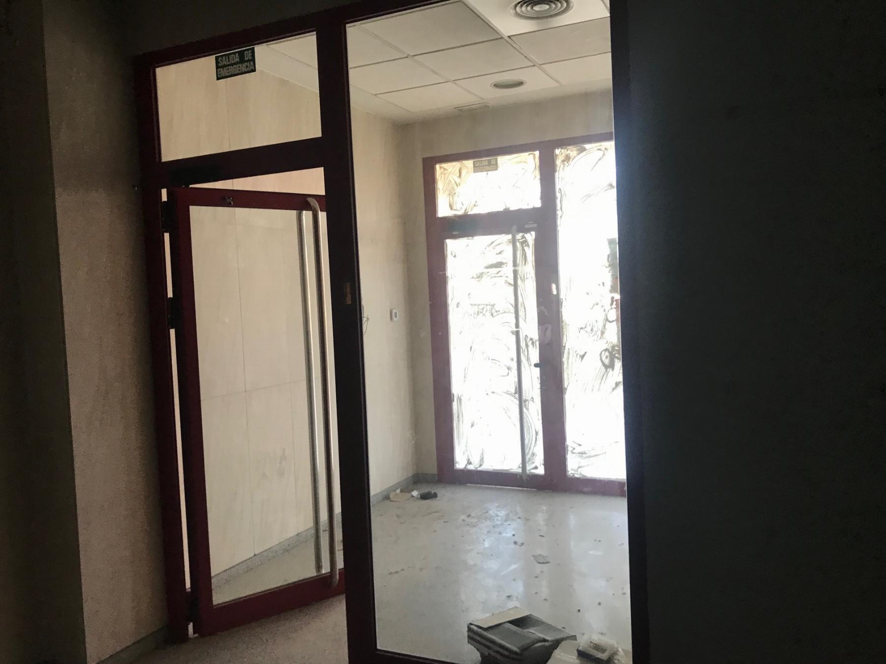 Venta de local comercial en Arganda del Rey