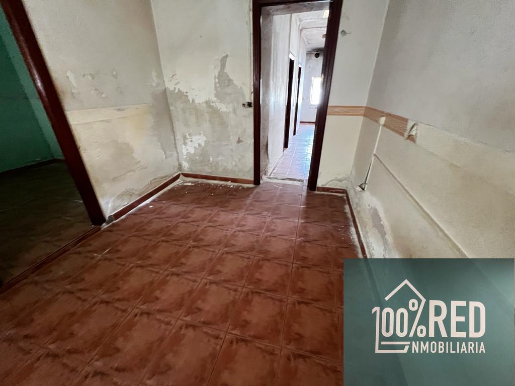 Venta de casa en Consuegra