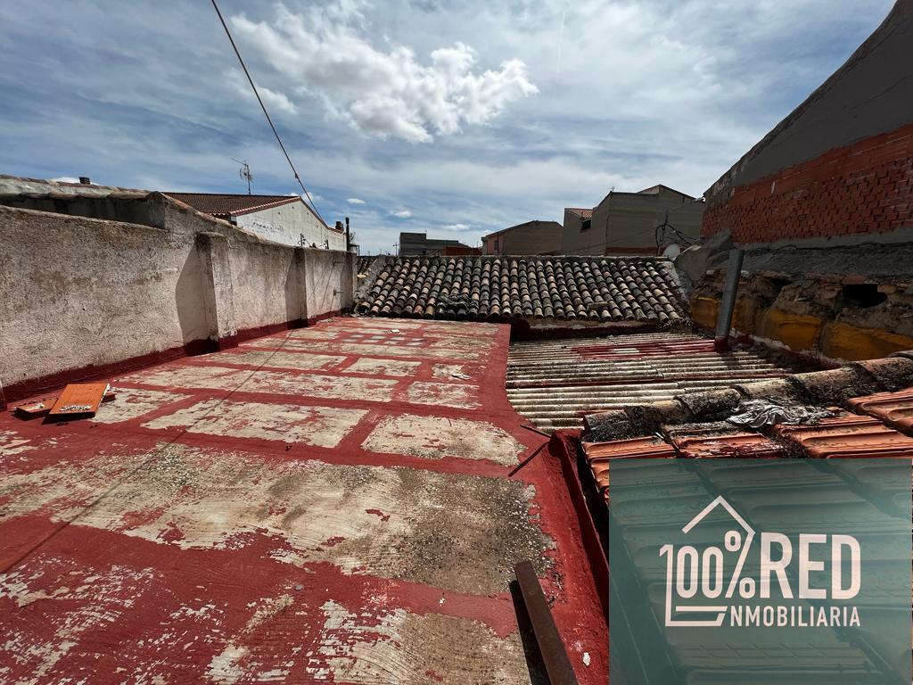 Venta de casa en Consuegra