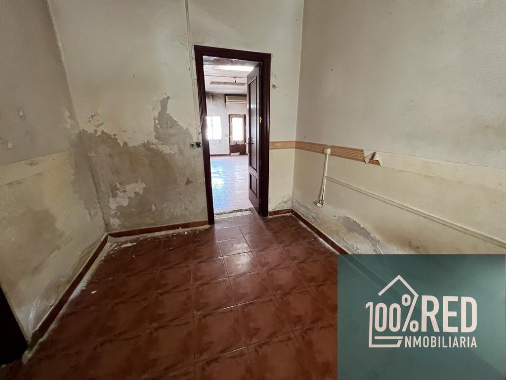 Venta de casa en Consuegra