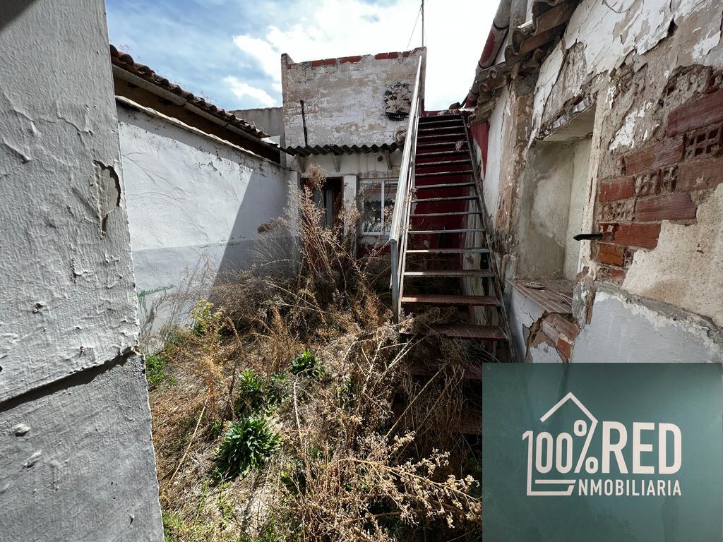 Venta de casa en Consuegra