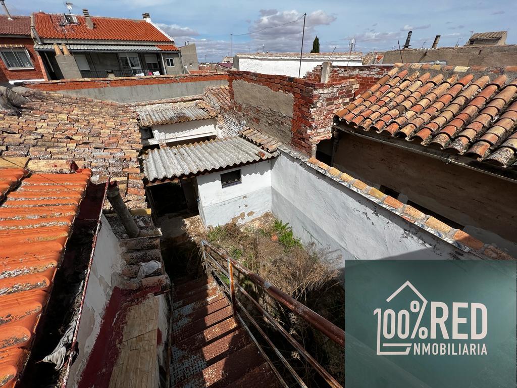 Venta de casa en Consuegra